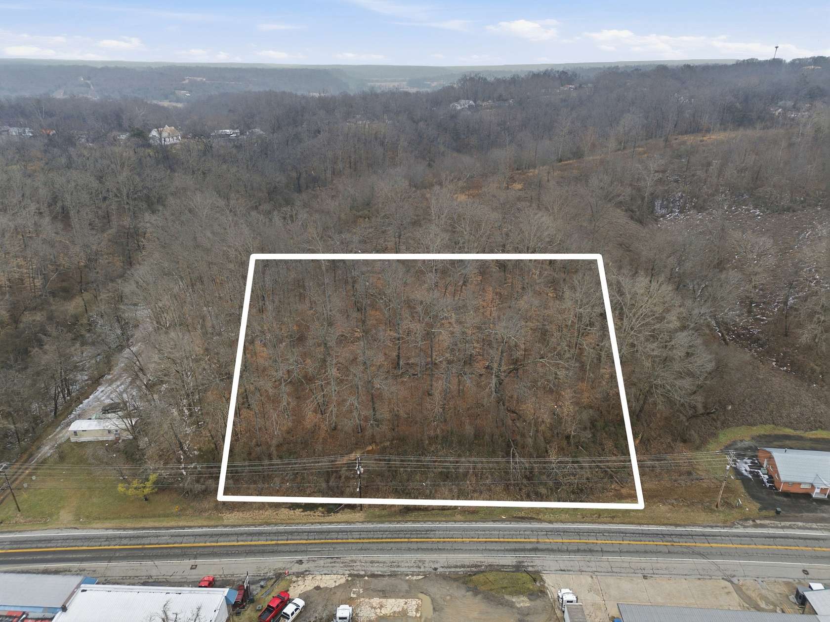 1.1 Acres of Residential Land for Sale in Centerville, Tennessee