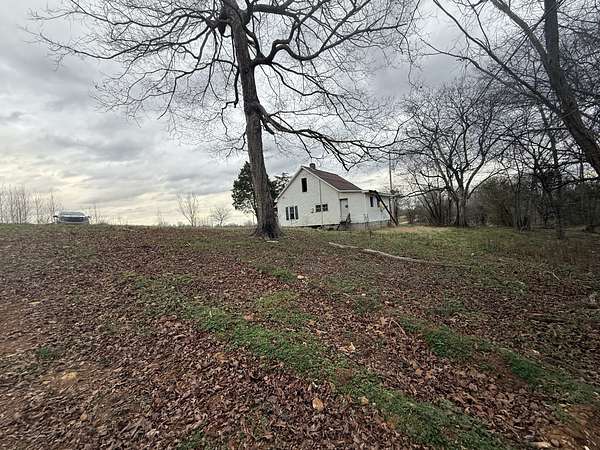 7.47 Acres of Residential Land for Sale in Southside, Tennessee