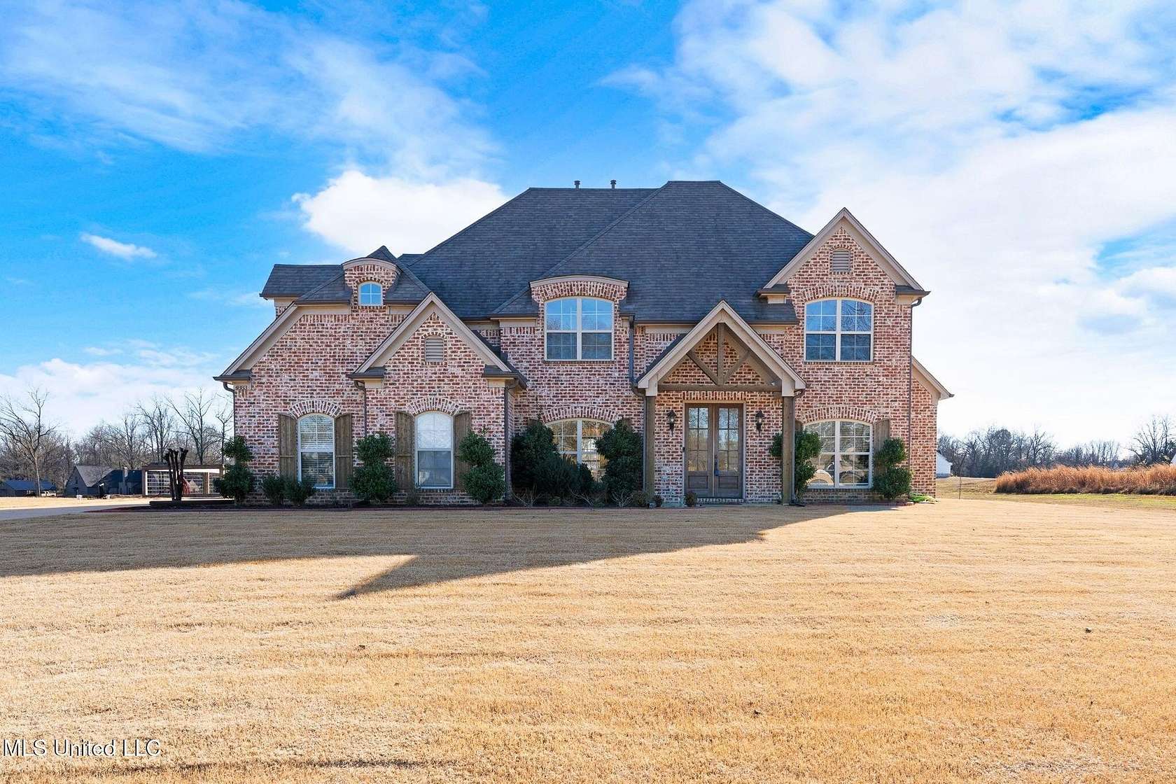 2.4 Acres of Residential Land with Home for Sale in Hernando, Mississippi