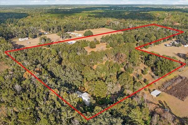15.5 Acres of Land with Home for Sale in Alachua, Florida