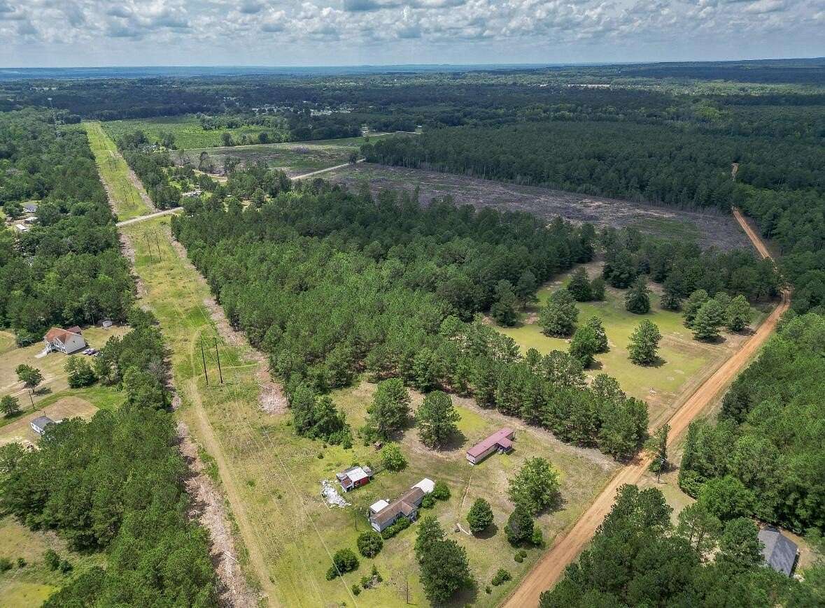 7 Acres of Residential Land for Sale in Wedgefield, South Carolina