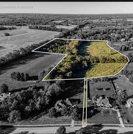 22 Acres of Land for Sale in Shelbyville, Kentucky