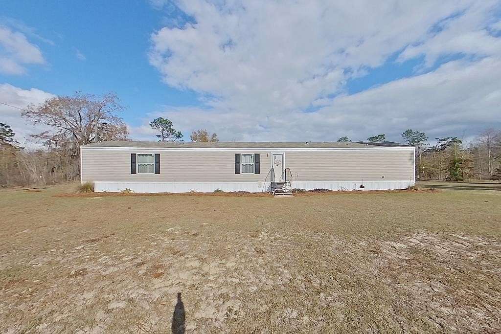 2 Acres of Residential Land with Home for Sale in Donalsonville, Georgia
