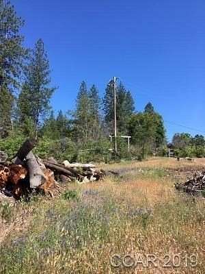 5.29 Acres of Residential Land for Sale in Mountain Ranch, California