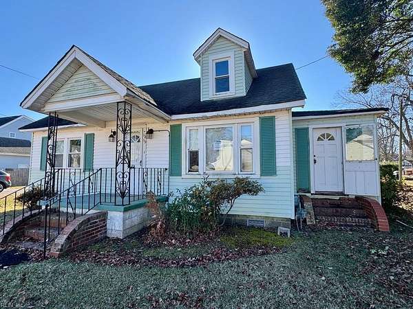 1.56 Acres of Residential Land with Home for Sale in Chesapeake, Virginia