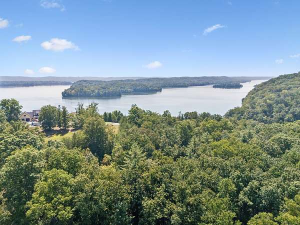 0.83 Acres of Residential Land for Sale in Spring City, Tennessee