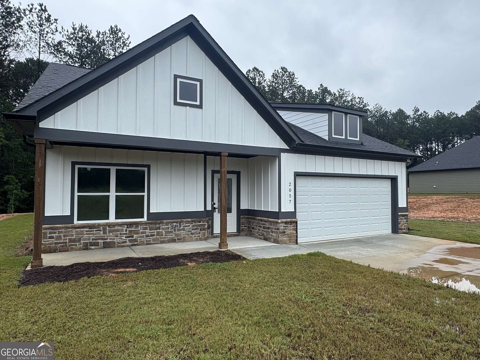 1.54 Acres of Land with Home for Sale in Toccoa, Georgia