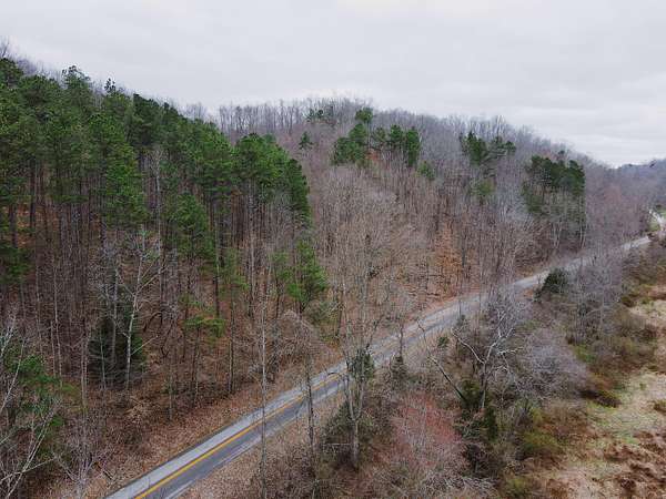 200 Acres of Recreational Land & Farm for Sale in Manchester, Kentucky