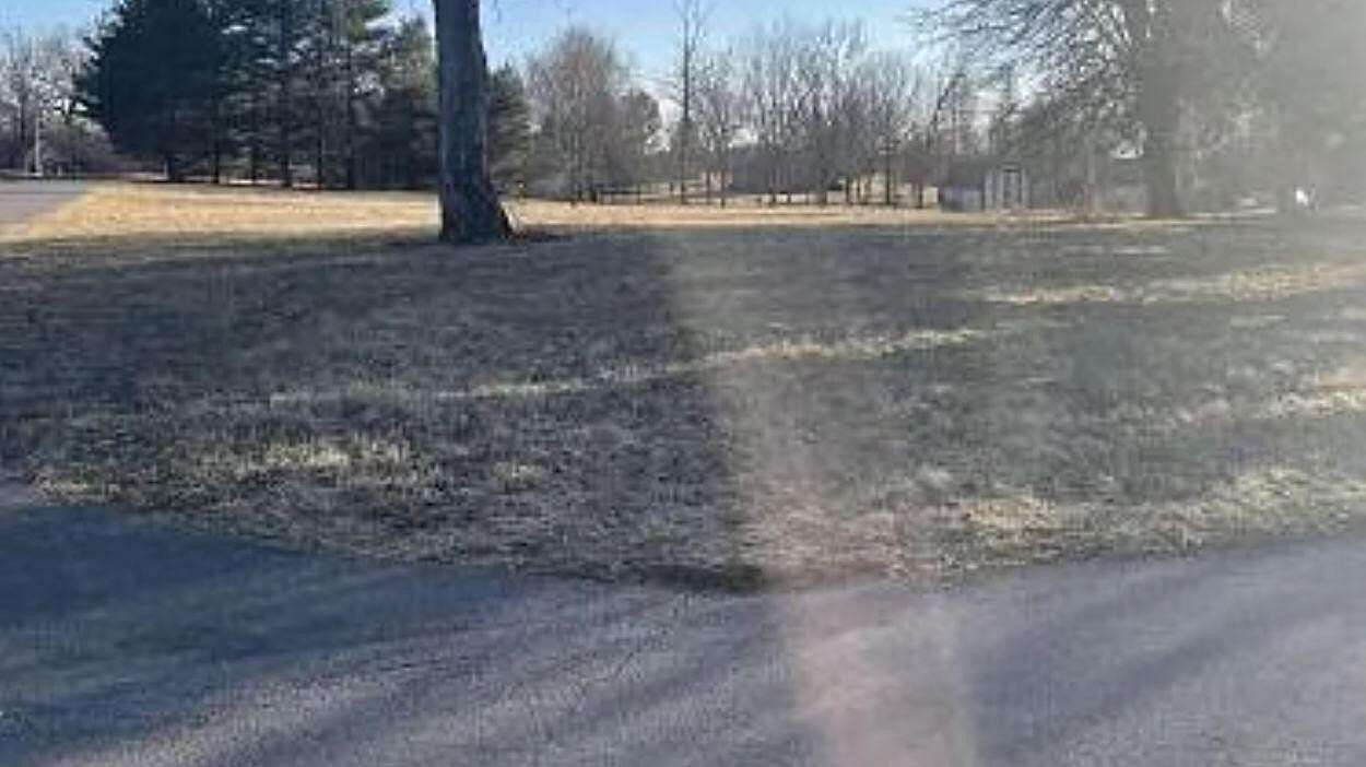 0.9 Acres of Residential Land for Sale in Russell Springs, Kentucky