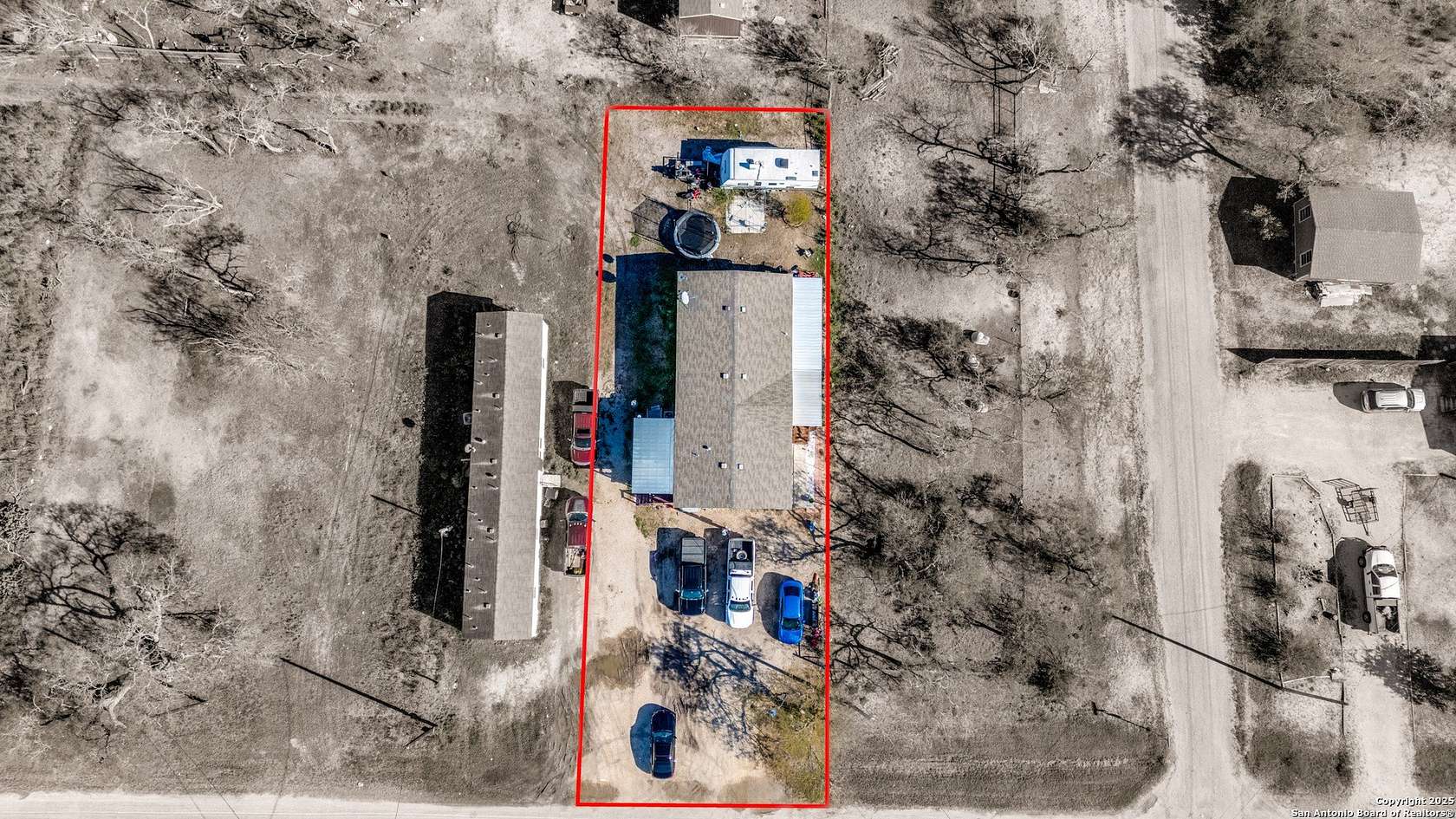 0.15 Acres of Residential Land for Sale in Karnes City, Texas