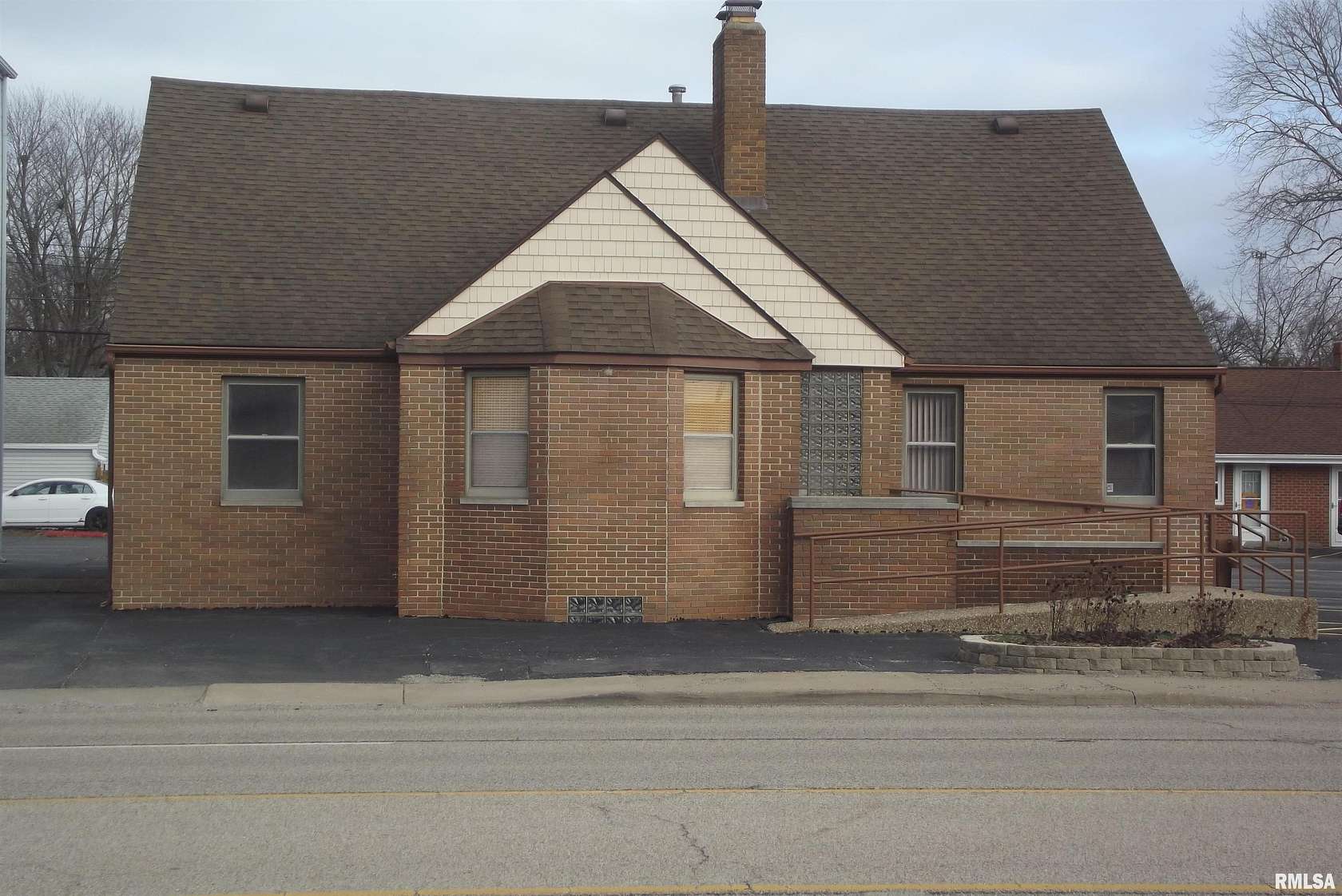 0.19 Acres of Mixed-Use Land for Sale in Springfield, Illinois