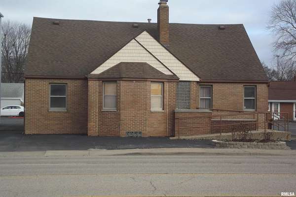 0.19 Acres of Mixed-Use Land for Sale in Springfield, Illinois