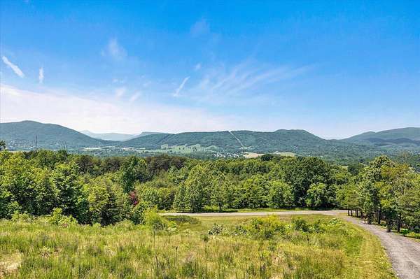 17 Acres of Land for Sale in Roanoke, Virginia