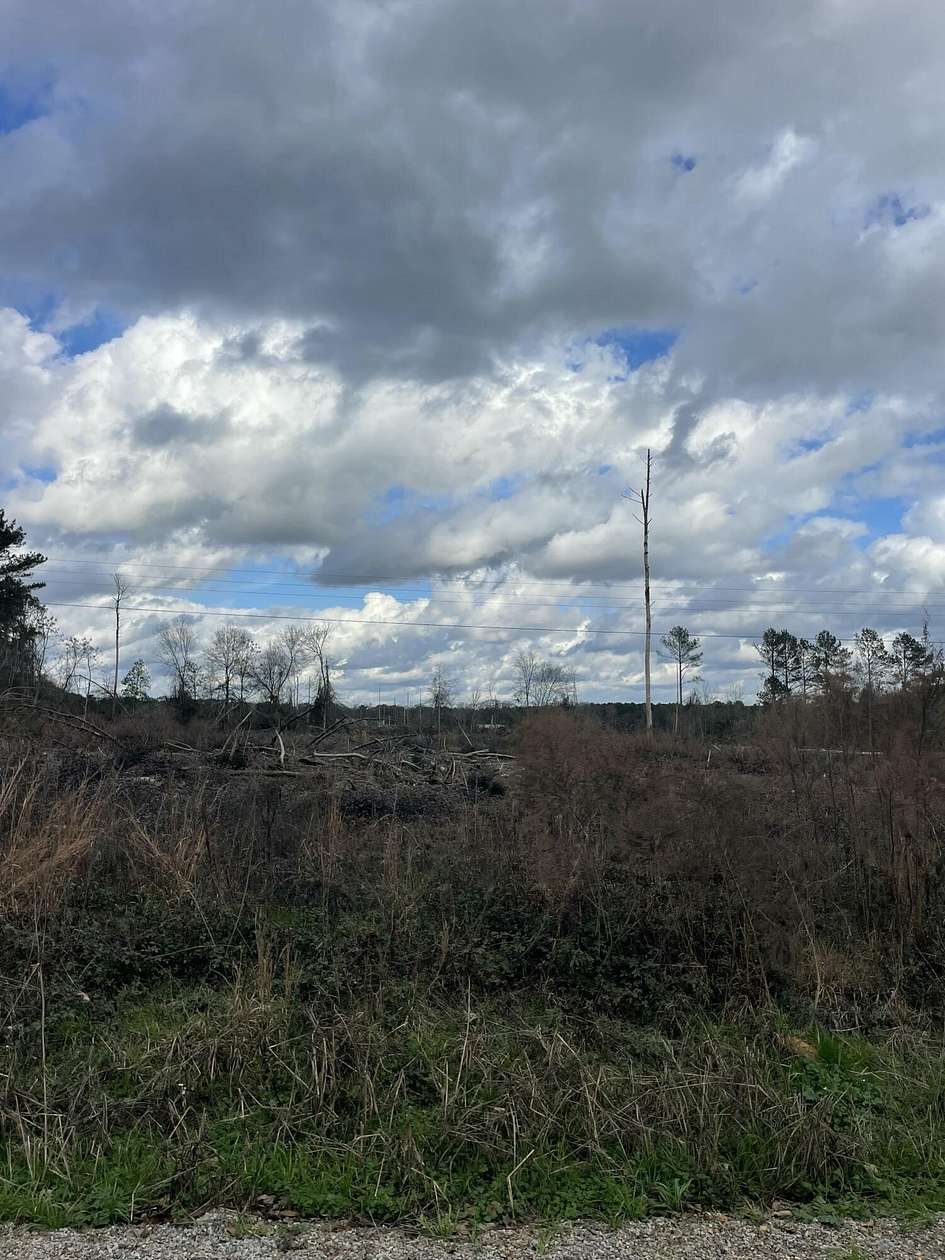 4.6 Acres of Residential Land for Sale in Columbia, Mississippi