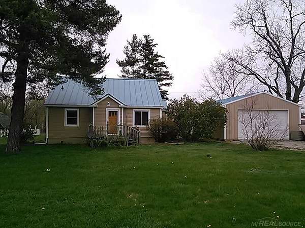 8.4 Acres of Residential Land with Home for Sale in Durand, Michigan