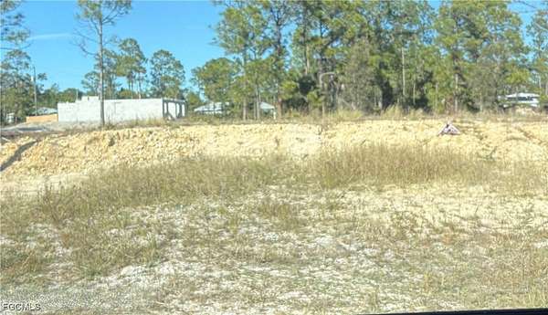 0.25 Acres of Residential Land for Sale in Lehigh Acres, Florida
