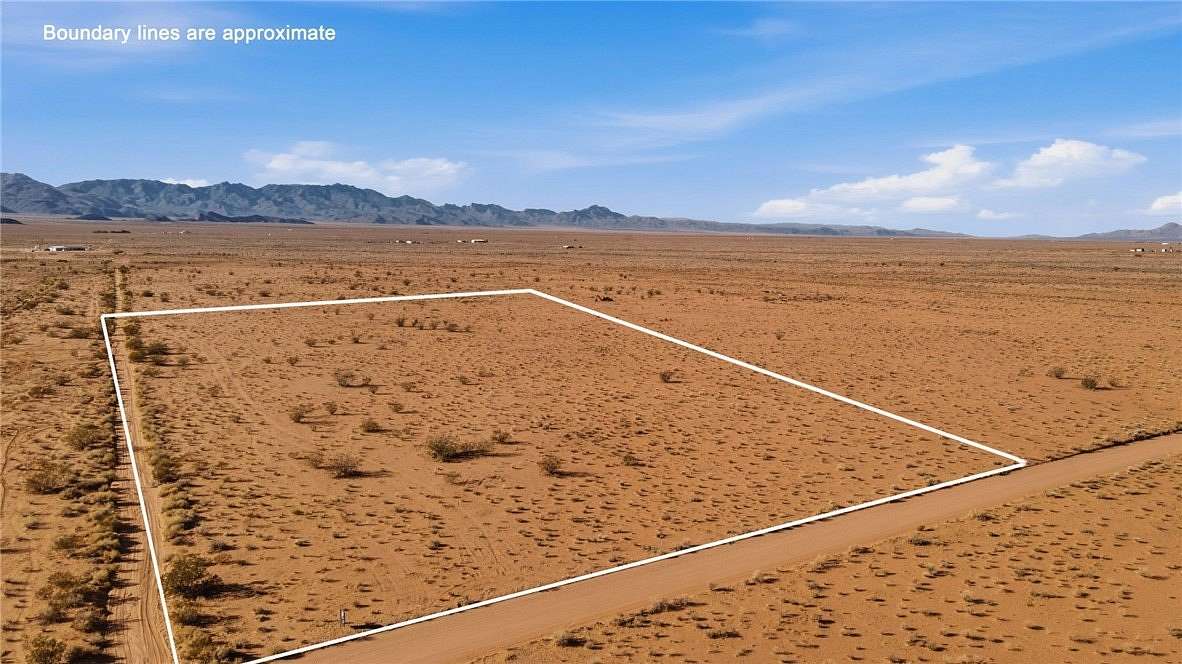 5.73 Acres of Residential Land for Sale in Kingman, Arizona