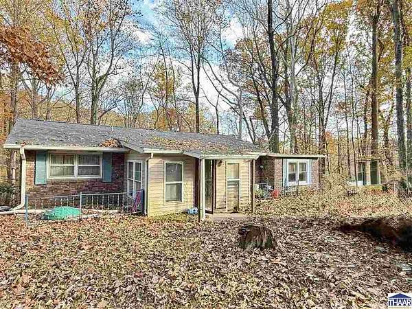 10.3 Acres of Land with Home for Sale in West Terre Haute, Indiana