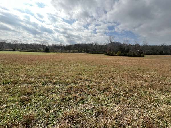 5.78 Acres of Residential Land for Sale in Columbia, Tennessee