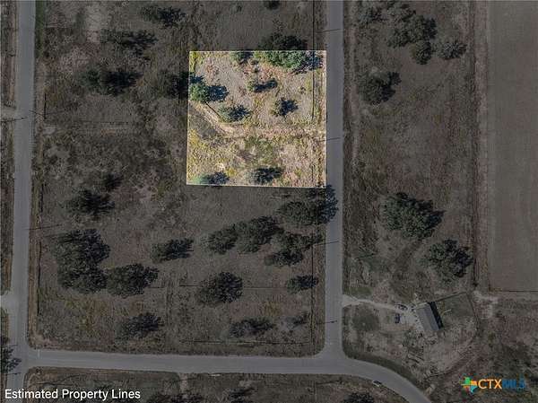 1 Acre of Residential Land for Sale in Dale, Texas