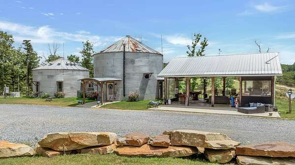 50 Acres of Land with Home for Sale in Mentone, Alabama