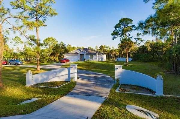 2.73 Acres of Residential Land with Home for Sale in Naples, Florida