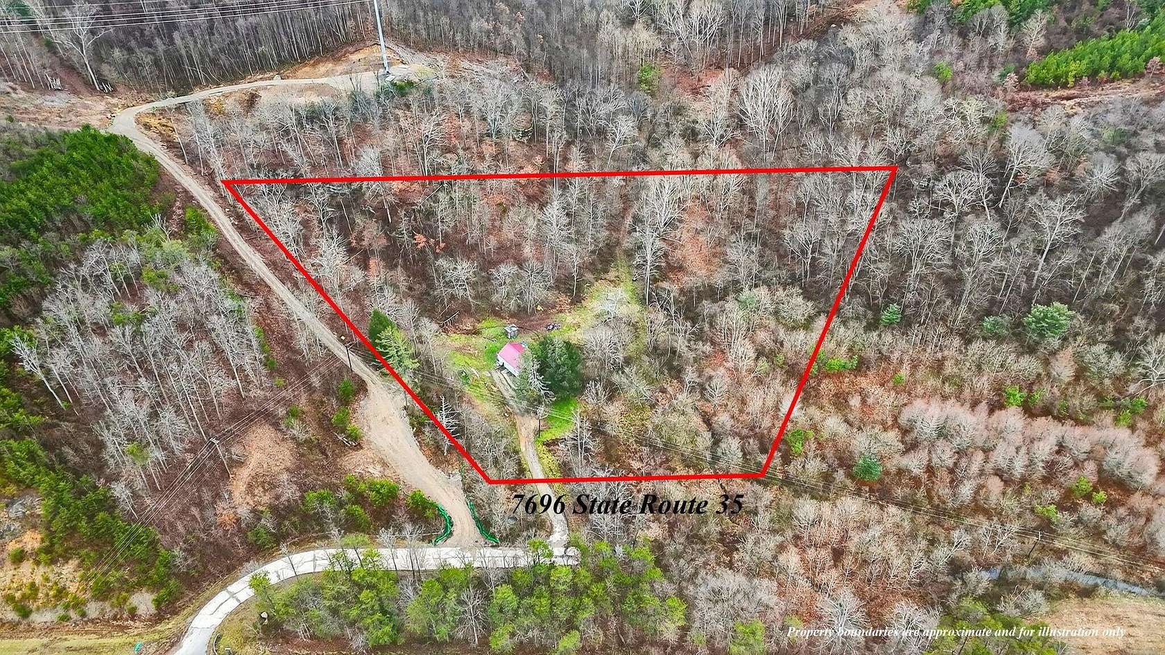 5.34 Acres of Residential Land with Home for Sale in Jackson, Ohio