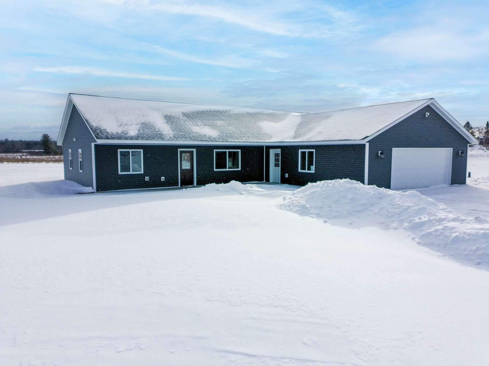 7.52 Acres of Residential Land with Home for Sale in Finlayson, Minnesota