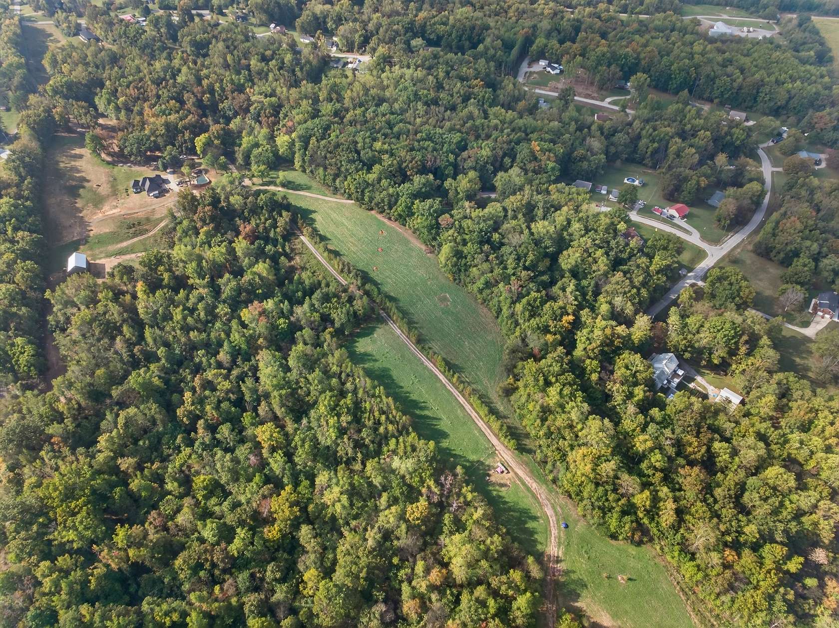 5 Acres of Residential Land with Home for Sale in Clarksville, Tennessee