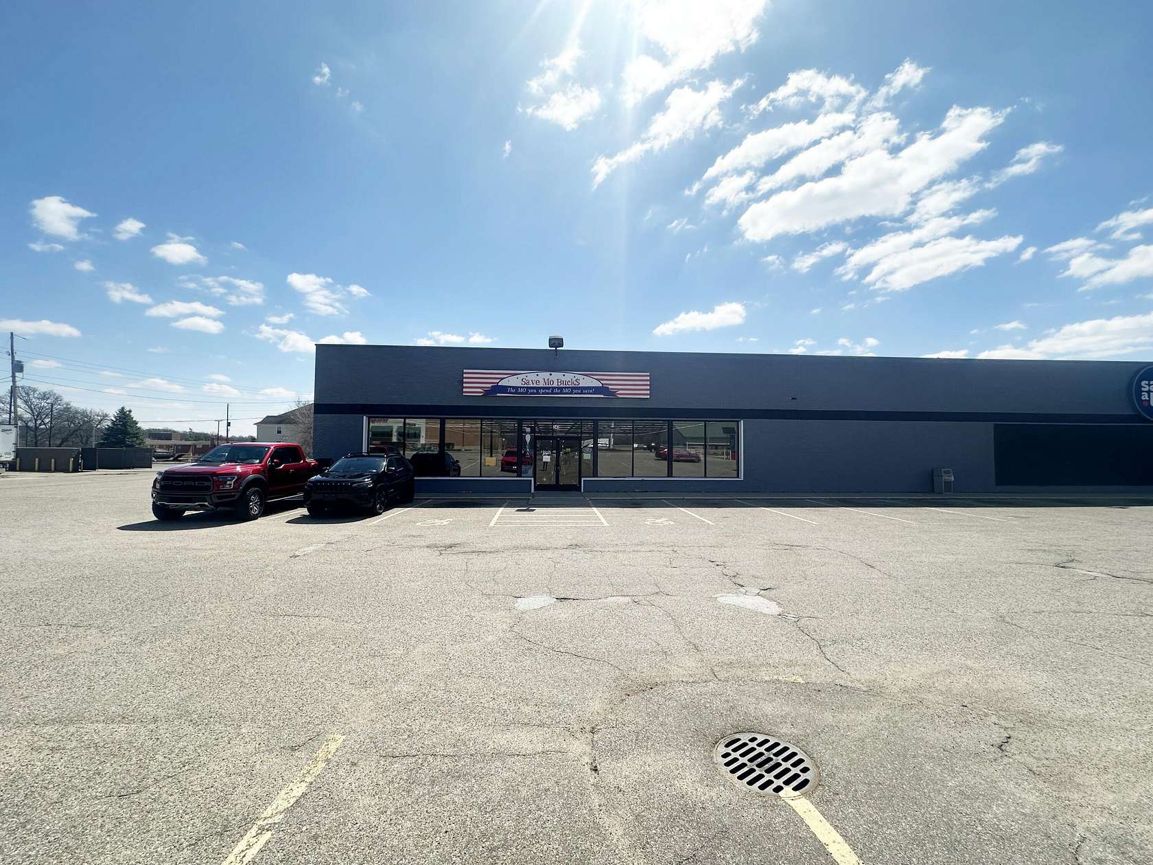 2.16 Acres of Improved Commercial Land for Lease in Battle Creek, Michigan