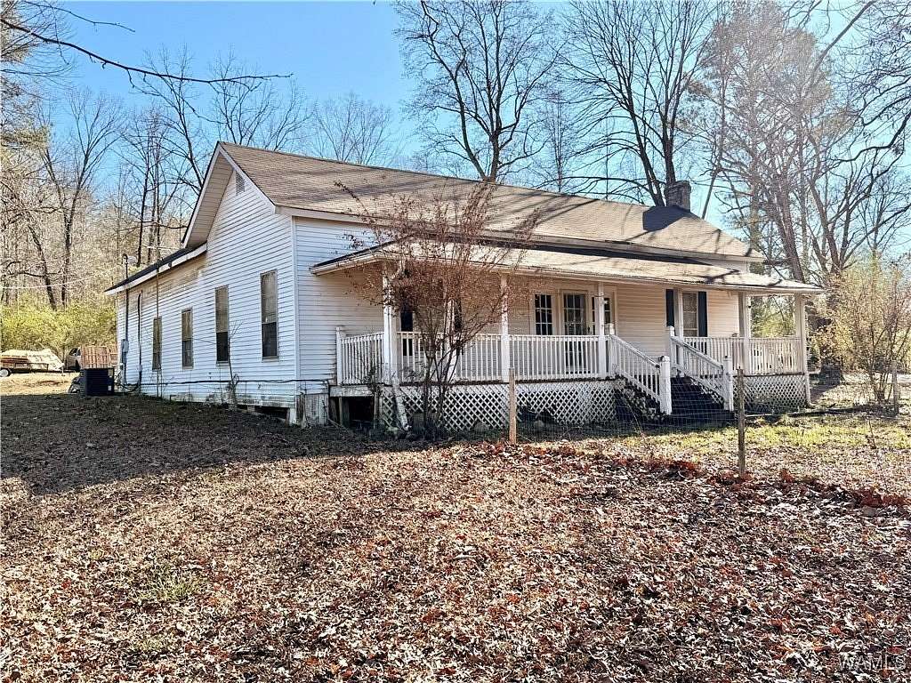 2 Acres of Residential Land with Home for Sale in Centreville, Alabama