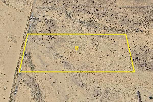 5 Acres of Residential Land for Sale in Dolan Springs, Arizona
