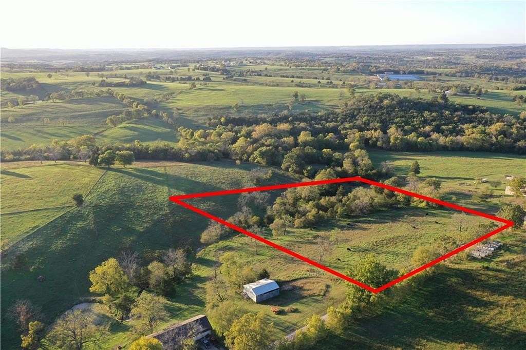 5.63 Acres of Residential Land for Sale in Berryville, Arkansas