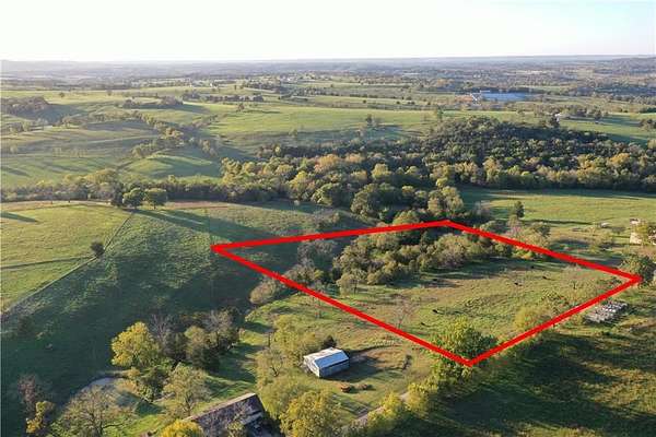 5.63 Acres of Residential Land for Sale in Berryville, Arkansas