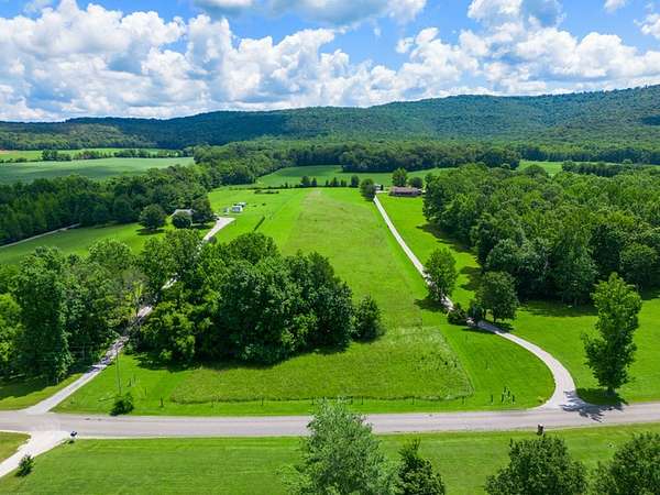 5.39 Acres of Residential Land for Sale in Morrison, Tennessee