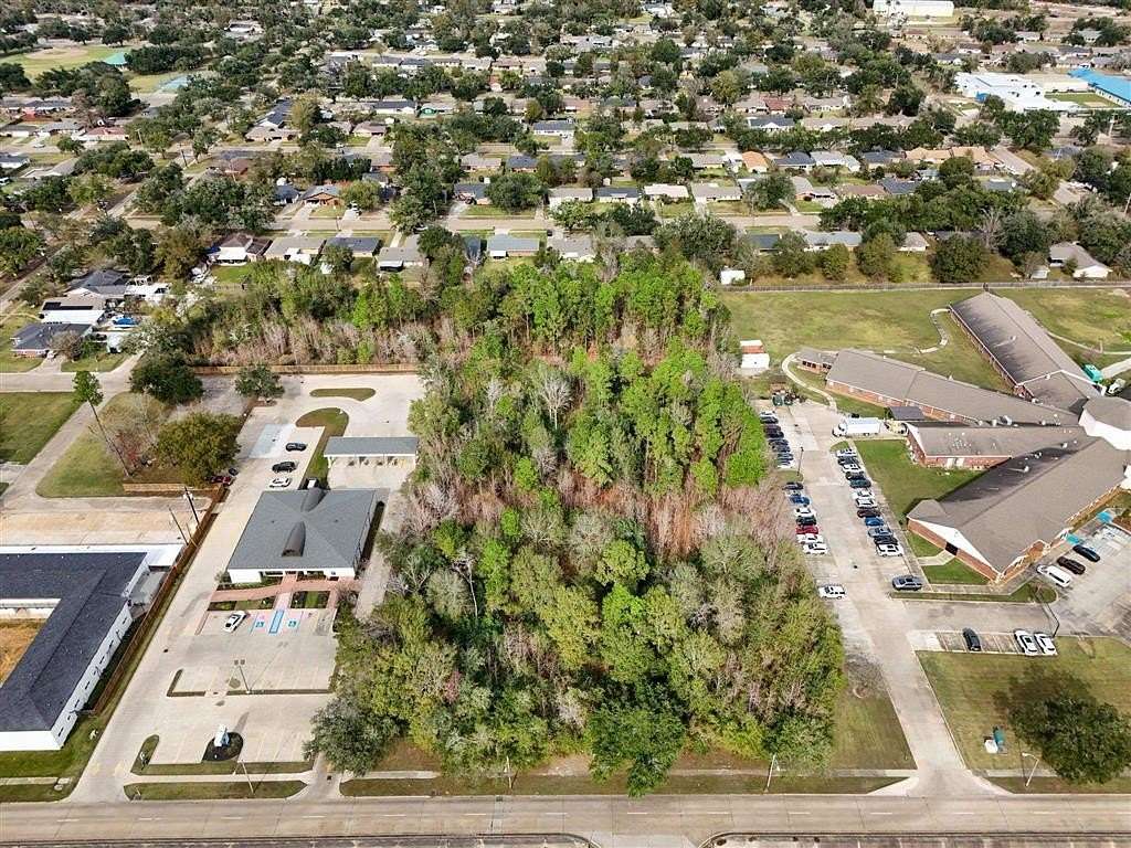 4.45 Acres of Mixed-Use Land for Sale in Lake Charles, Louisiana