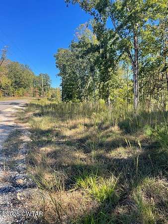 1.43 Acres of Residential Land for Sale in Huntingdon, Tennessee