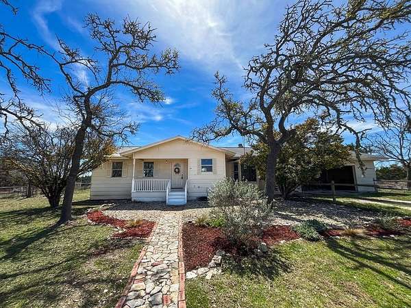 4.17 Acres of Land with Home for Sale in Mountain Home, Texas