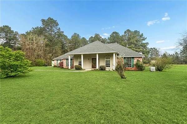 2 Acres of Land with Home for Sale in Hammond, Louisiana