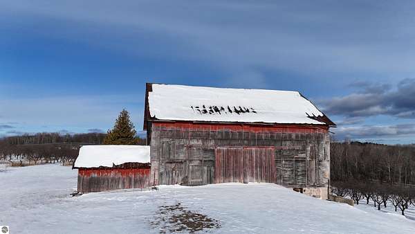 19 Acres of Land with Home for Sale in Northport, Michigan