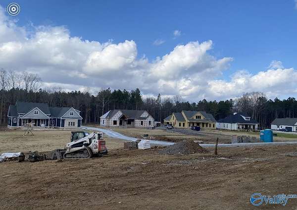 2.9 Acres of Residential Land for Sale in Guntersville, Alabama