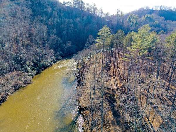 16 Acres of Land for Sale in Hayesville, North Carolina