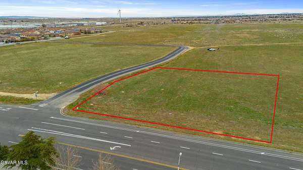 1 Acre of Residential Land for Sale in Lancaster, California