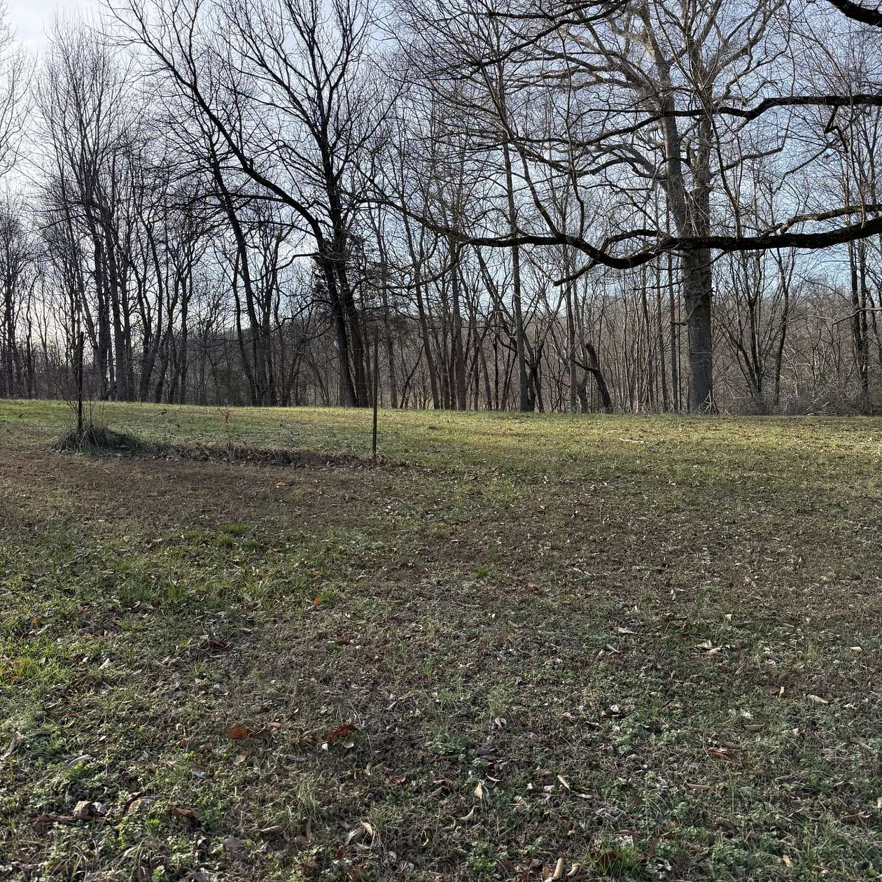 0.36 Acres of Residential Land for Sale in Red Boiling Springs, Tennessee