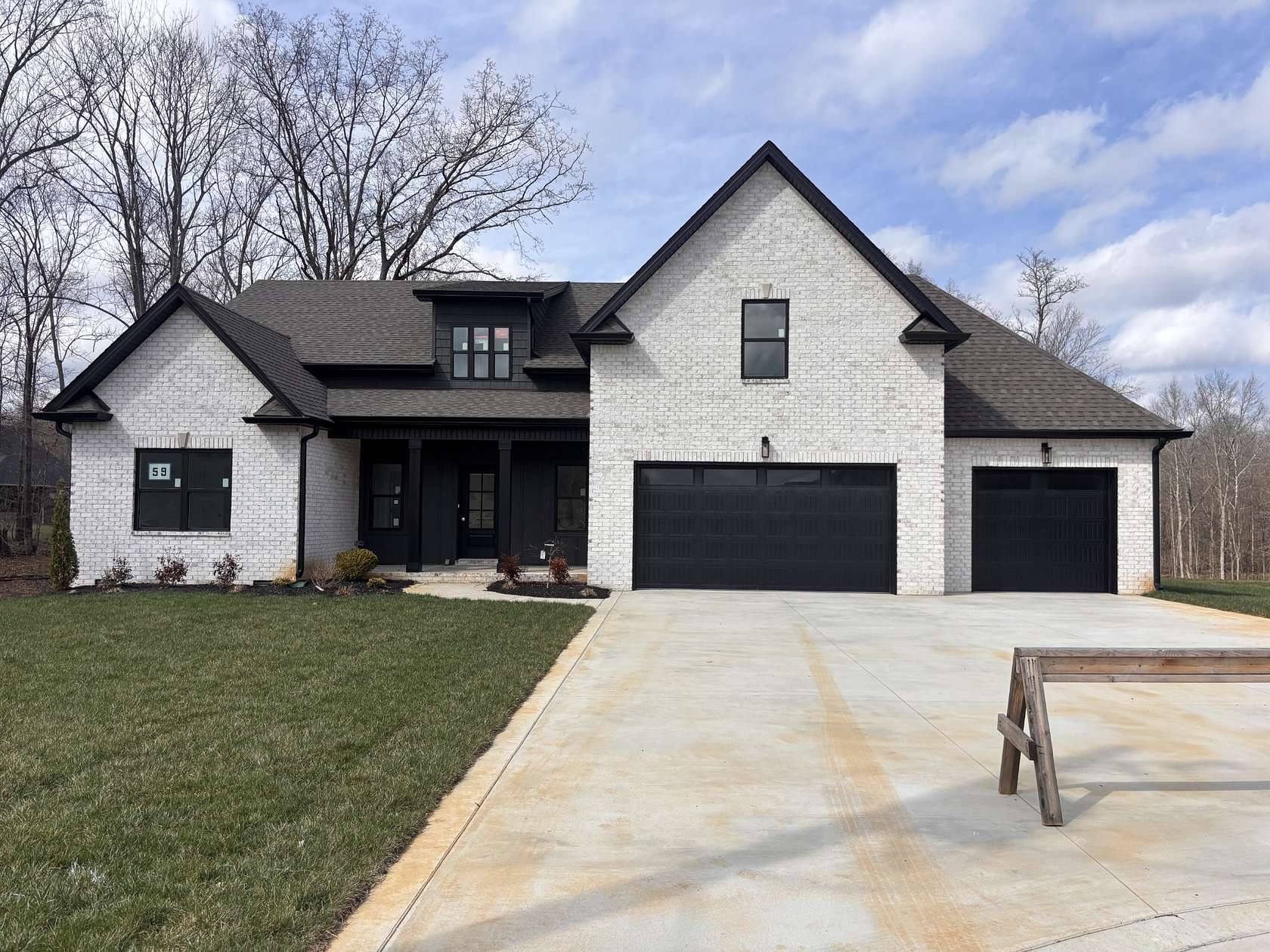 1.69 Acres of Land with Home for Sale in Clarksville, Tennessee