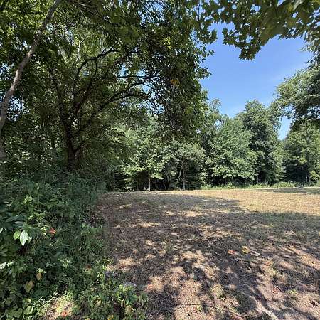 1 Acre of Residential Land for Sale in Red Boiling Springs, Tennessee