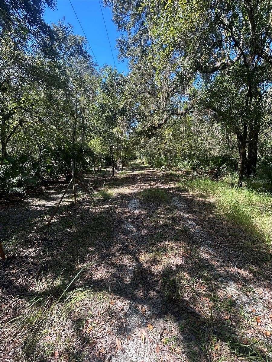 2.57 Acres of Land for Sale in Arcadia, Florida