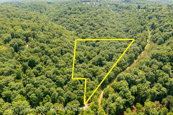 13 Acres of Recreational Land for Sale in Ashland City, Tennessee