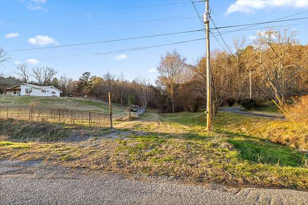 12 Acres of Land for Sale in South Pittsburg, Tennessee