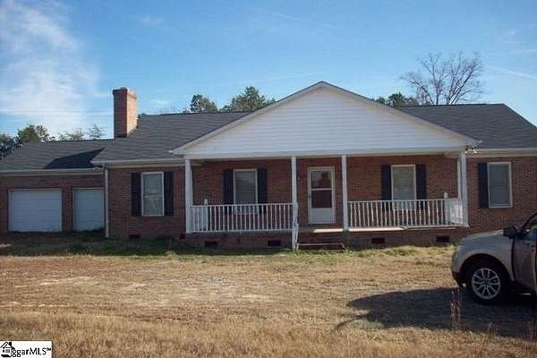 2 Acres of Residential Land with Home for Lease in Greenville, South Carolina